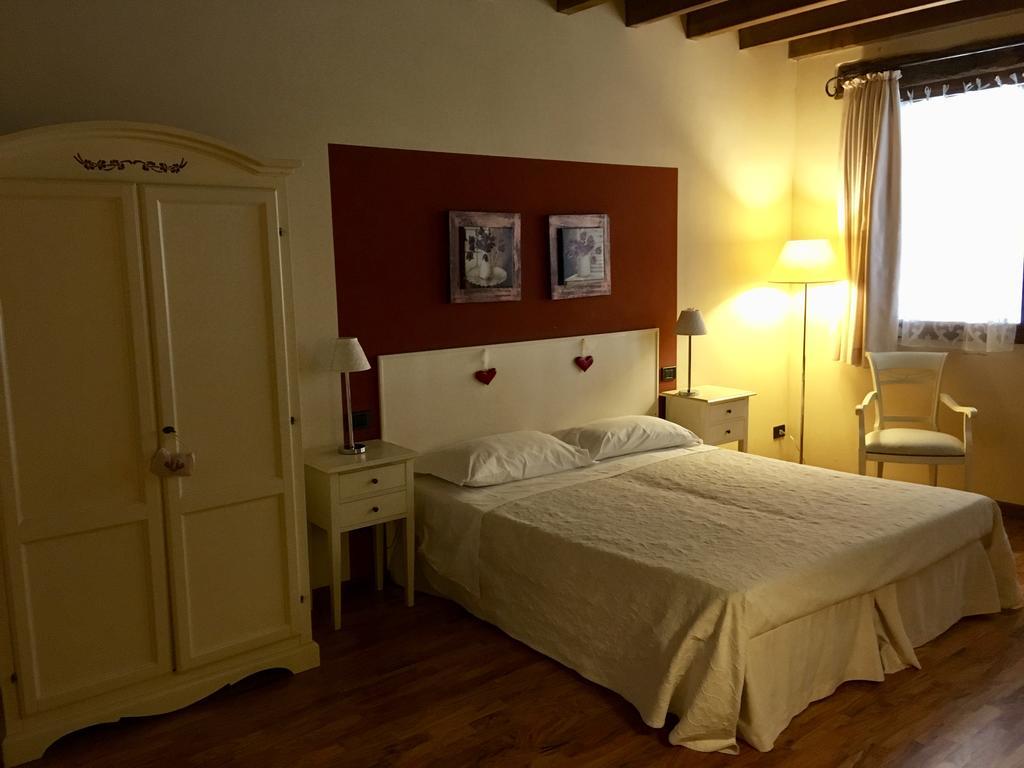 Agriturismo Corte Rocca San Giorgio di Mantua Exterior foto