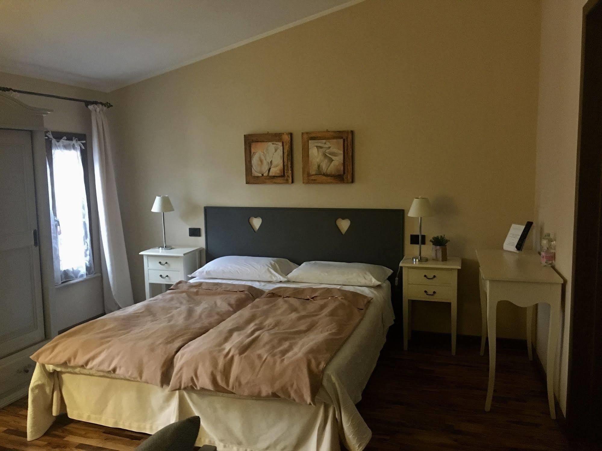 Agriturismo Corte Rocca San Giorgio di Mantua Exterior foto